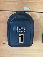 Lee Place Phatthanakan Condo