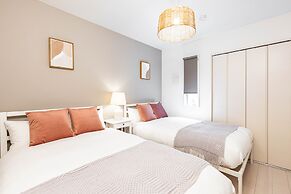 Stella Court Tengachaya