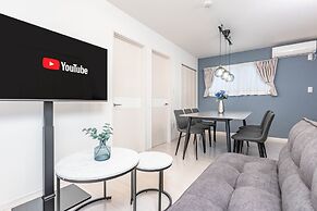 Stella Court Tengachaya