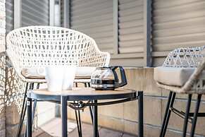 Stella Court Tengachaya