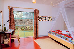 ISANGE PARADISE RESORT