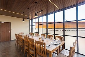 Hotel Crystal Pashupati