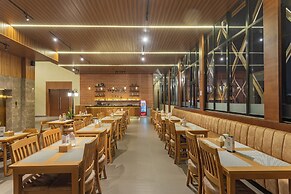 Hotel Crystal Pashupati