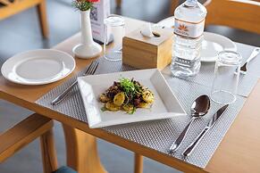 Hotel Crystal Pashupati