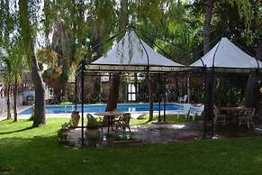 Casa Rubino - Confortevole Casa con Ampio Spazio Esterno e Piscina Pri