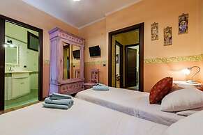 Casa Rubino - Confortevole Casa con Ampio Spazio Esterno e Piscina Pri