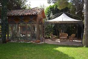 Casa Rubino - Confortevole Casa con Ampio Spazio Esterno e Piscina Pri