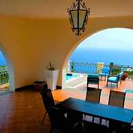 Villa La Timpa con Jacuzzi Privata e Meravigliosa Vista Dell Etna e de