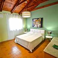 Villa La Timpa con Jacuzzi Privata e Meravigliosa Vista Dell Etna e de