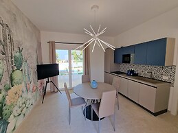 Villa Elisia - Villetta con Piscina Privata