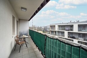 Apartment Near the River by Renters