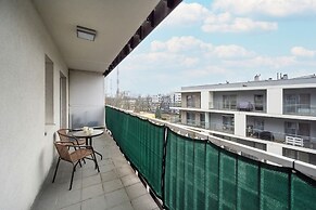 Apartment Near the River by Renters