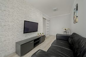 Apartment Near the River by Renters