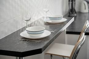 Apartment Near the River by Renters