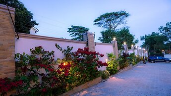 Grik Hotel - Entebbe