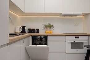 Komputerowa Studio Warsaw by Renters