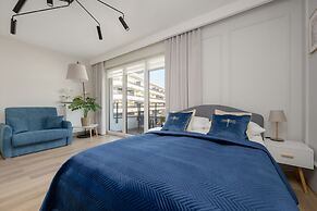 Komputerowa Studio Warsaw by Renters