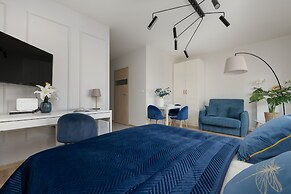 Komputerowa Studio Warsaw by Renters