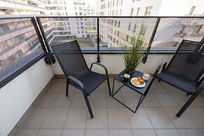 Komputerowa Studio Warsaw by Renters