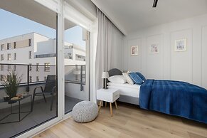 Komputerowa Studio Warsaw by Renters