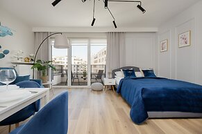 Komputerowa Studio Warsaw by Renters
