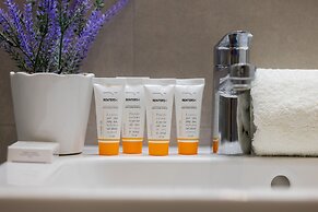 Komputerowa Studio Warsaw by Renters