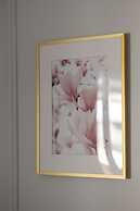 Komputerowa Studio Warsaw by Renters