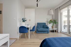 Komputerowa Studio Warsaw by Renters