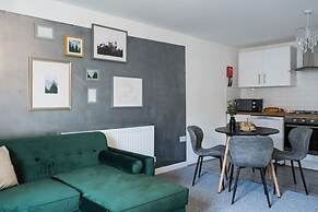 2 Bedroom Apt Leamington Spa