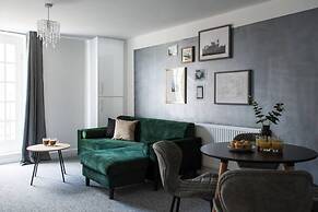 2 Bedroom Apt Leamington Spa