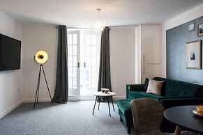2 Bedroom Apt Leamington Spa