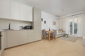 Subtle Apartment in Warsaw by Renters