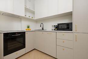 Subtle Apartment in Warsaw by Renters