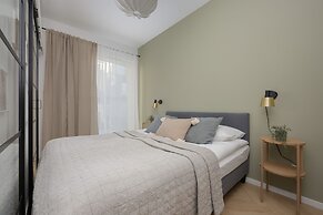 Subtle Apartment in Warsaw by Renters