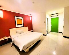 NamRoom.id Hotel at Glodok Plaza