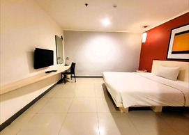 NamRoom.id Hotel at Glodok Plaza