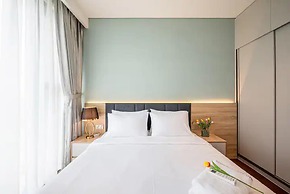 Bluesky Metropole Galleria Luxury