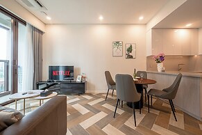 Bluesky Metropole Galleria Luxury