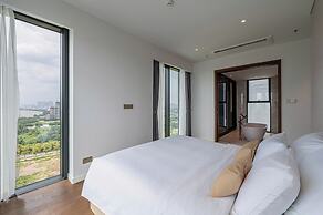 Bluesky Metropole Galleria Luxury