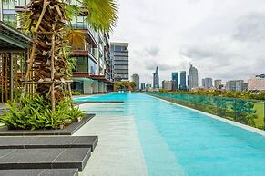 Bluesky Metropole Galleria Luxury