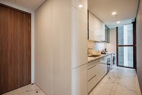 Bluesky Metropole Galleria Luxury