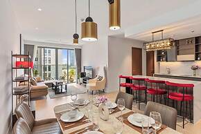 Bluesky Metropole Galleria Luxury