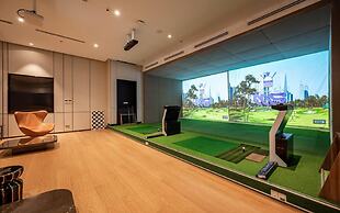 Bluesky Metropole Galleria Luxury