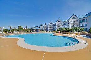 Gulf Shores Condo w/ Balcony + Ocean Views!