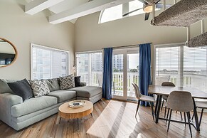 Gulf Shores Condo w/ Balcony + Ocean Views!