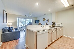 North Myrtle Beach Condo w/ Sunroom: Walk to Beach