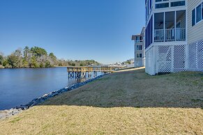 North Myrtle Beach Condo w/ Sunroom: Walk to Beach