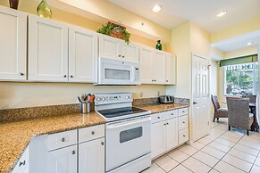 Naples Resort Condo on 2 Championship Golf Courses