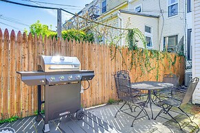 Historic Buffalo Row House Near Delaware Park