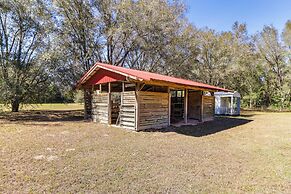 Gas Grill & Fire Pit: Peaceful Dunnellon Home!